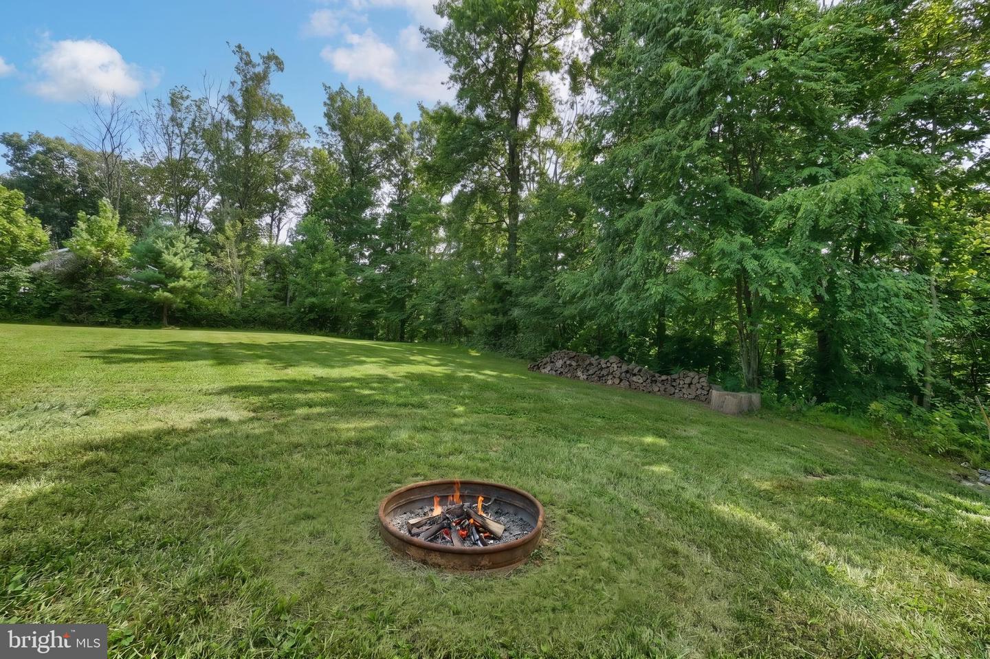 76 Laurel Dr Property Photo 15