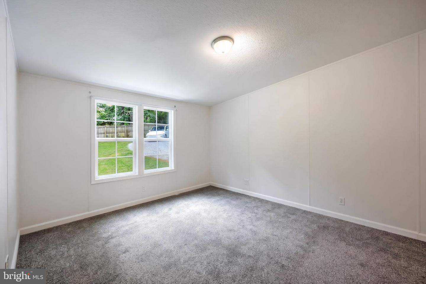 76 Laurel Dr Property Photo 28