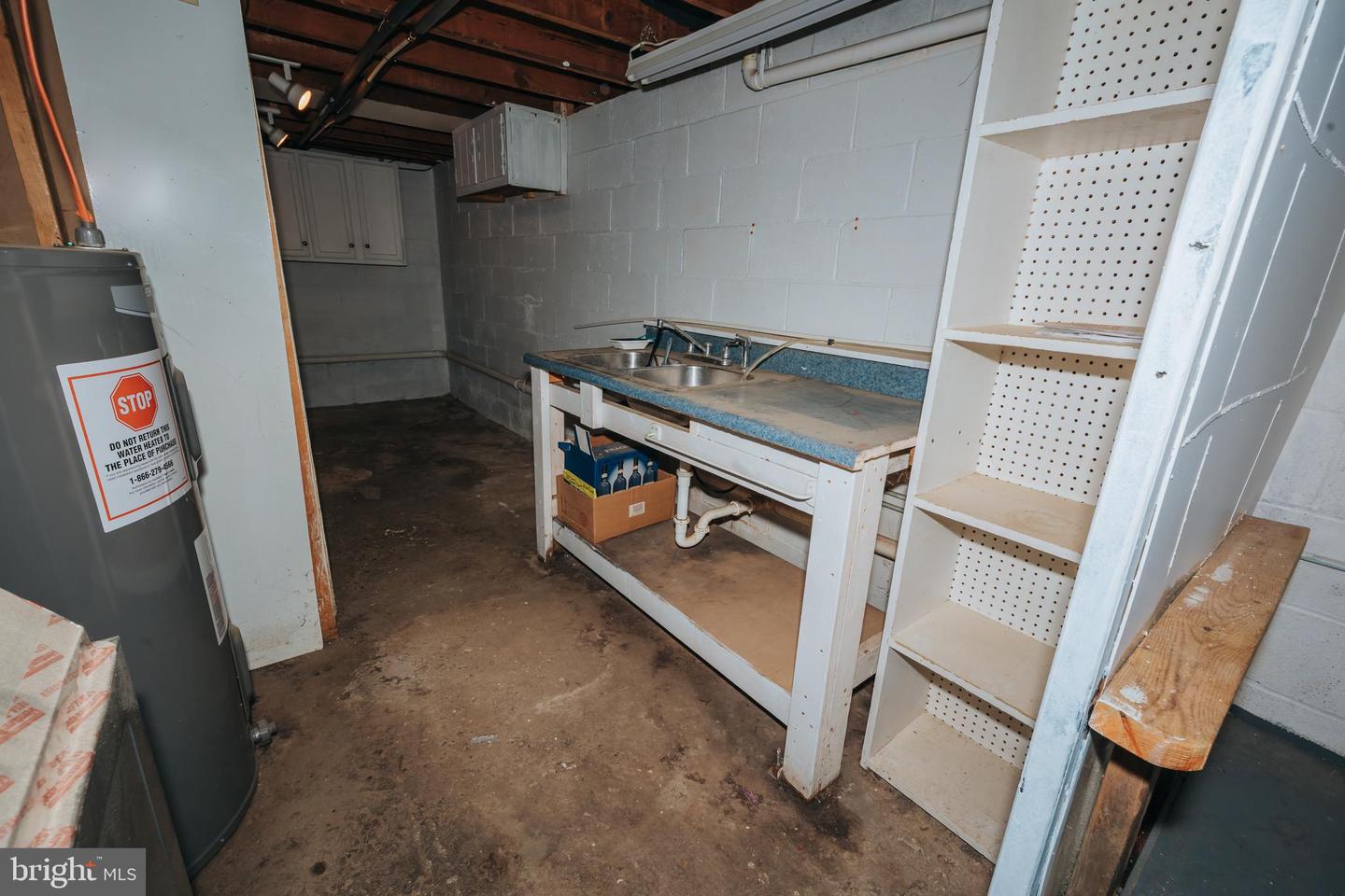 57 2nd St Property Photo 35