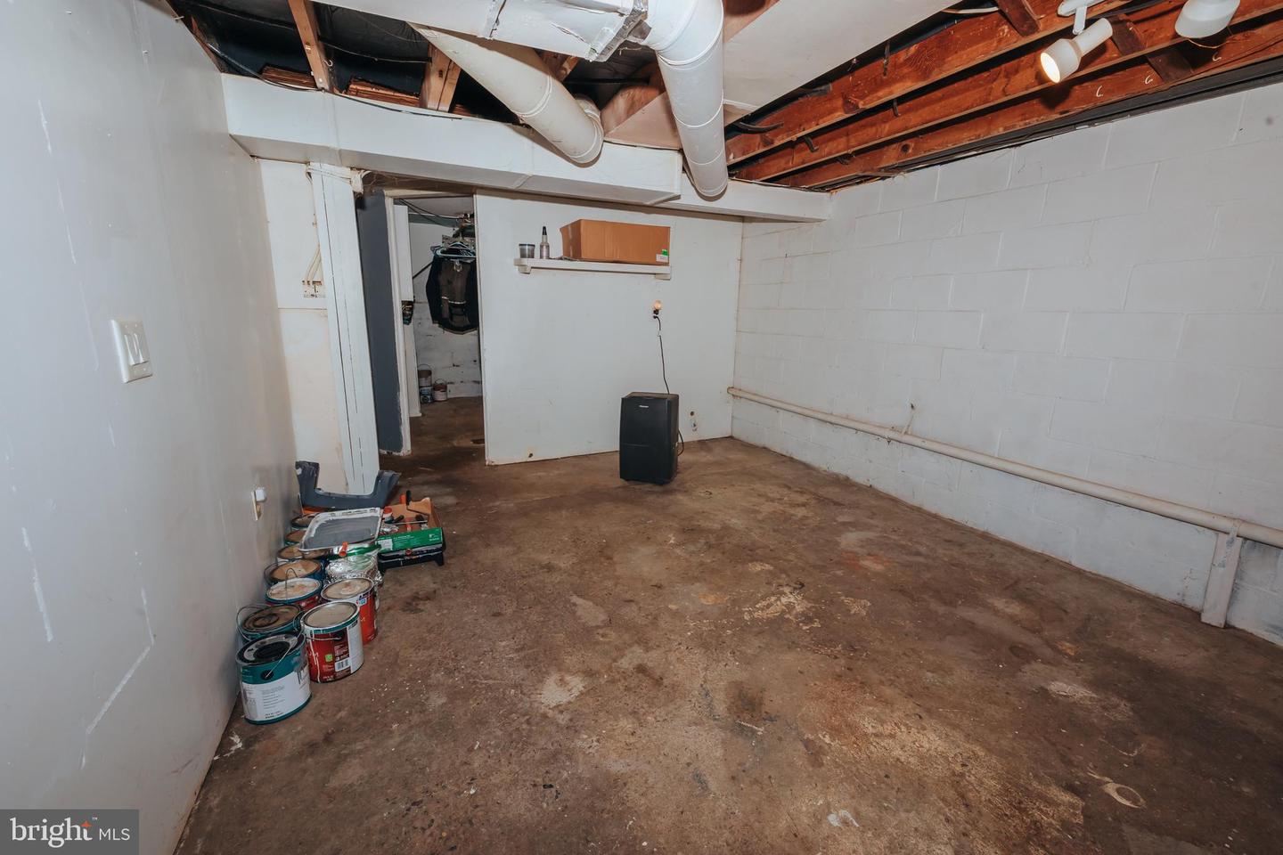 57 2nd St Property Photo 36