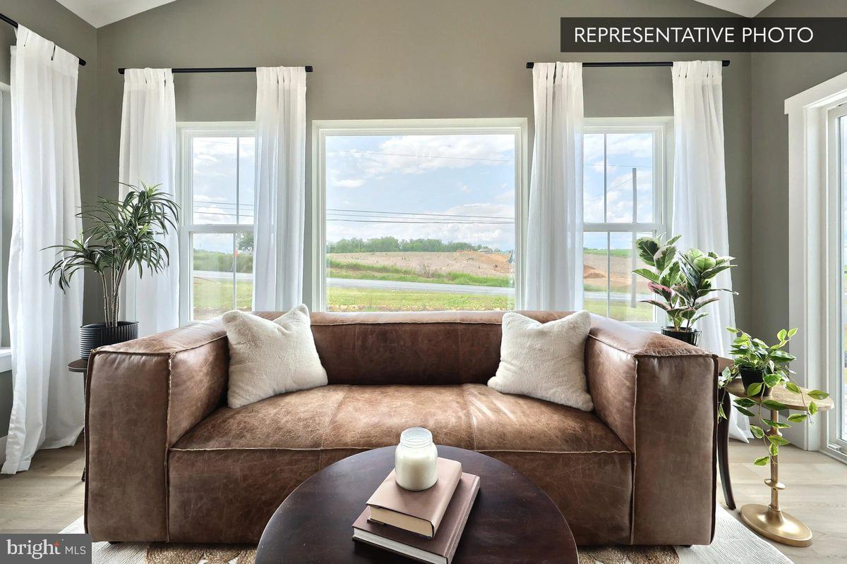 Beacon Pointe Plan At Donwood Estates Property Photo 9
