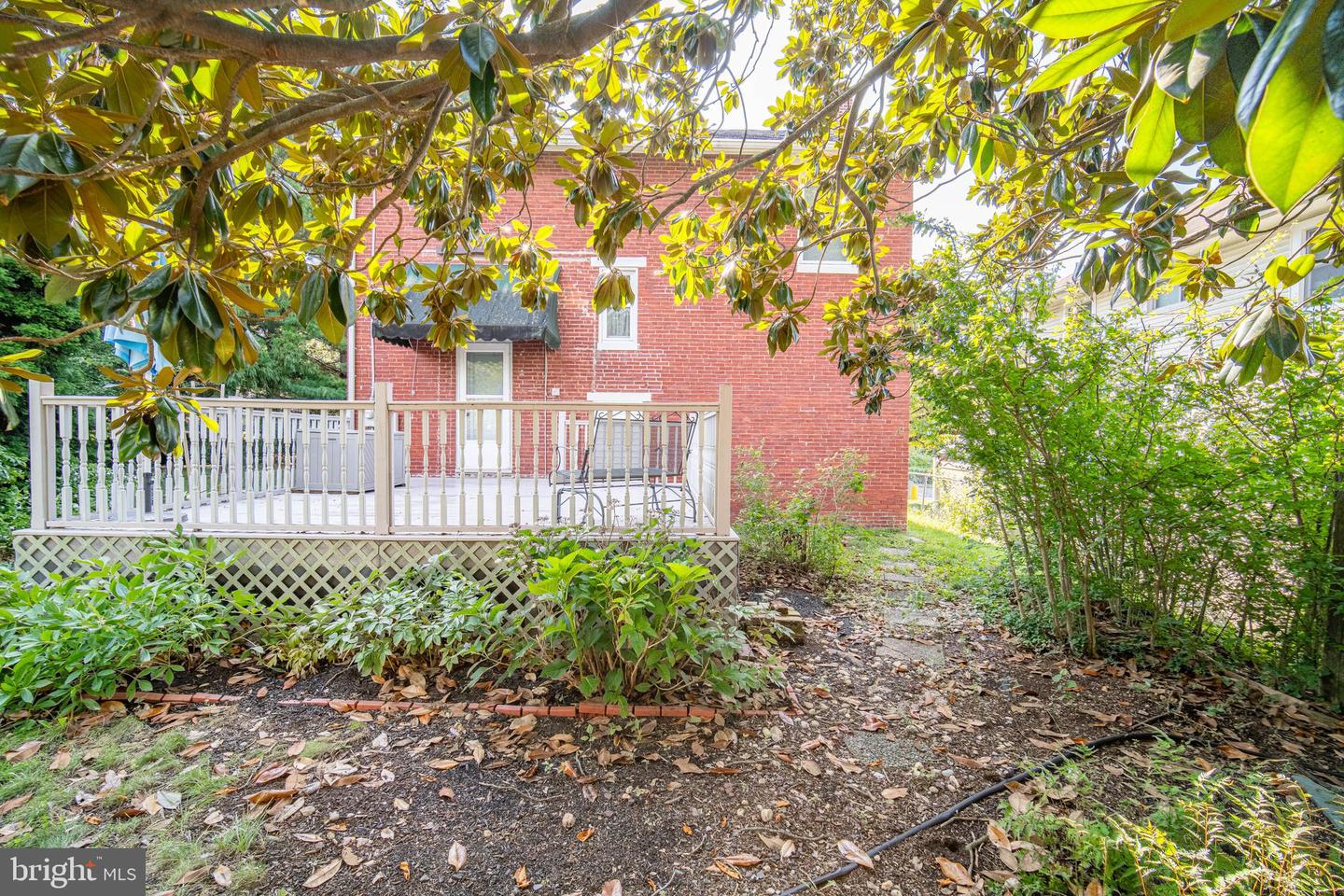 455 Madison Ave Property Photo 6