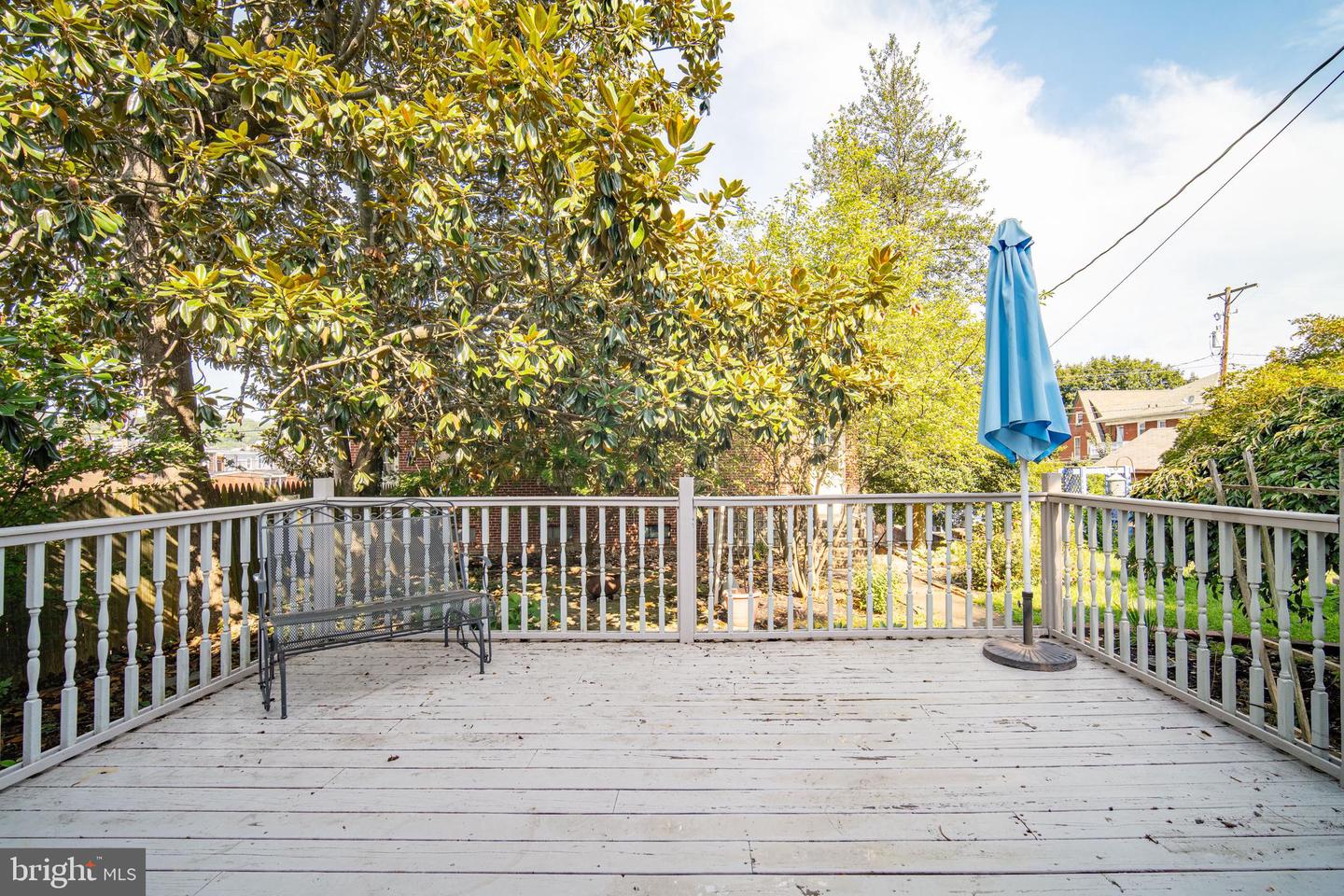 455 Madison Ave Property Photo 8