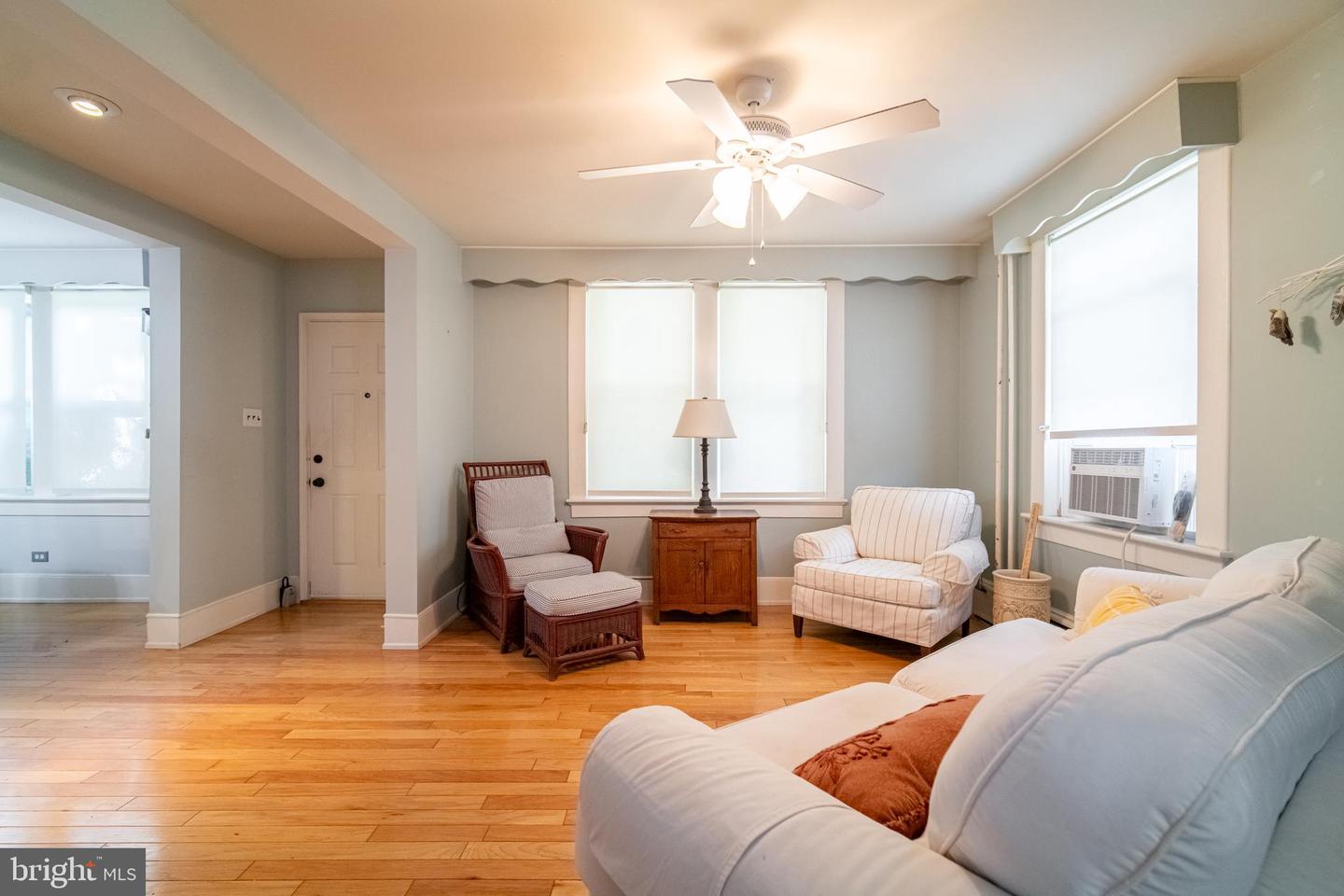 455 Madison Ave Property Photo 13