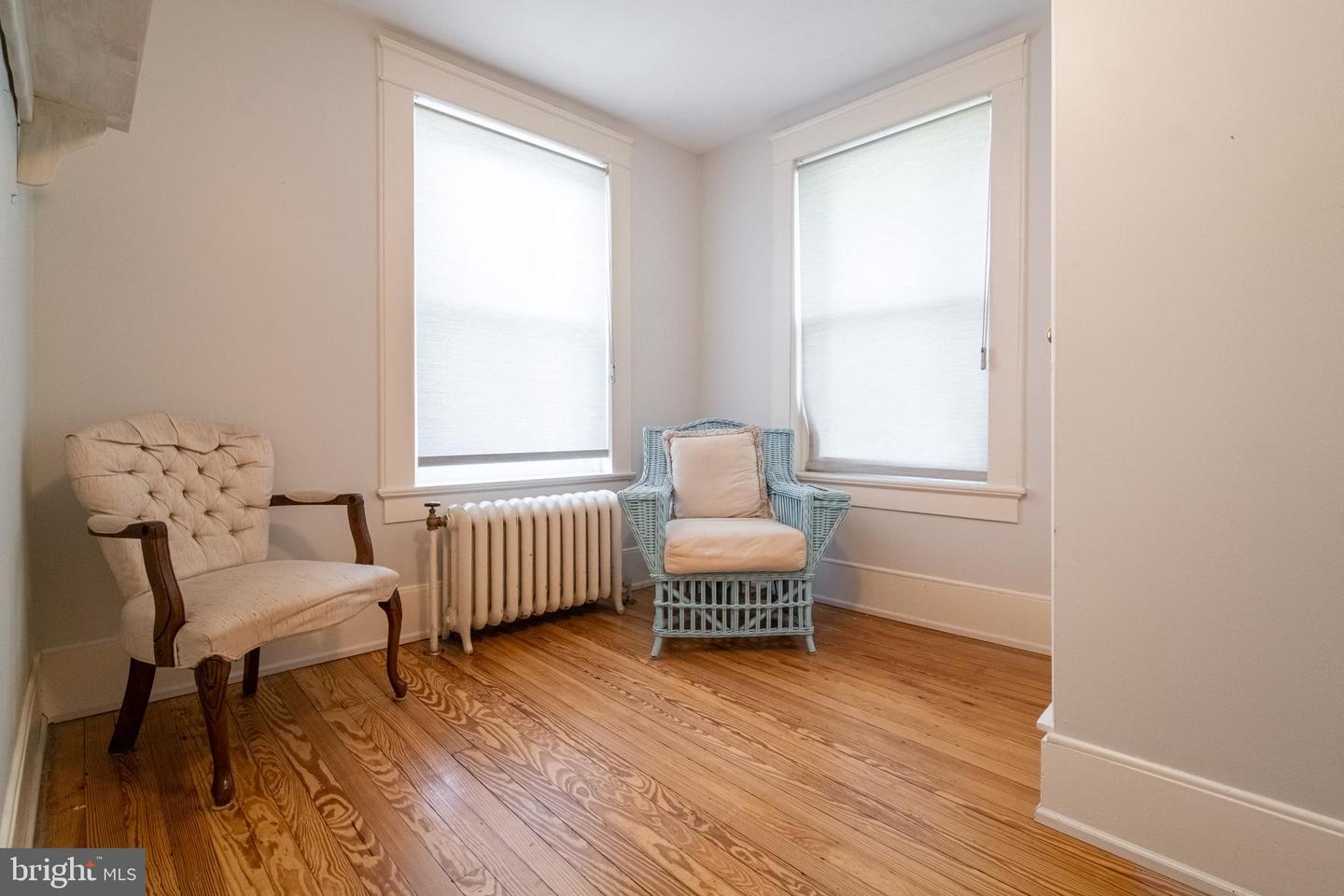 455 Madison Ave Property Photo 24