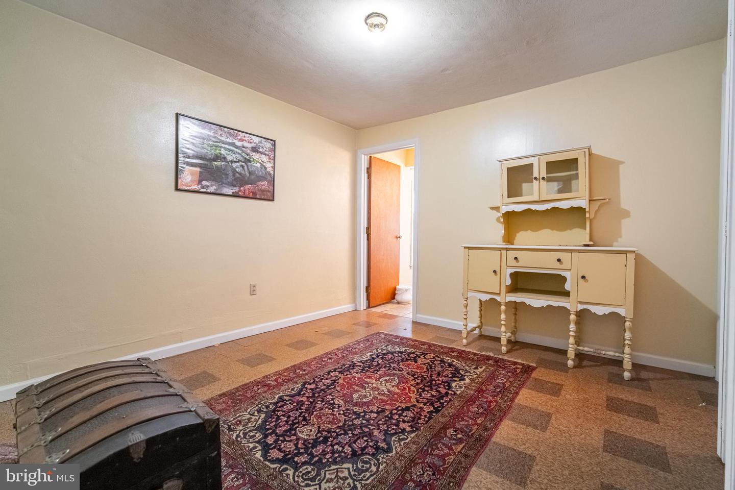 455 Madison Ave Property Photo 32