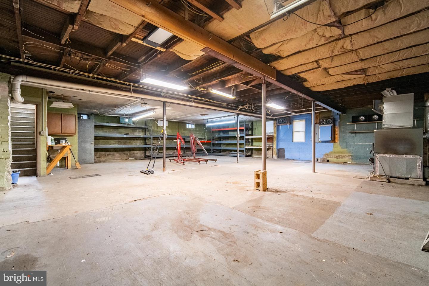 455 Madison Ave Property Photo 36
