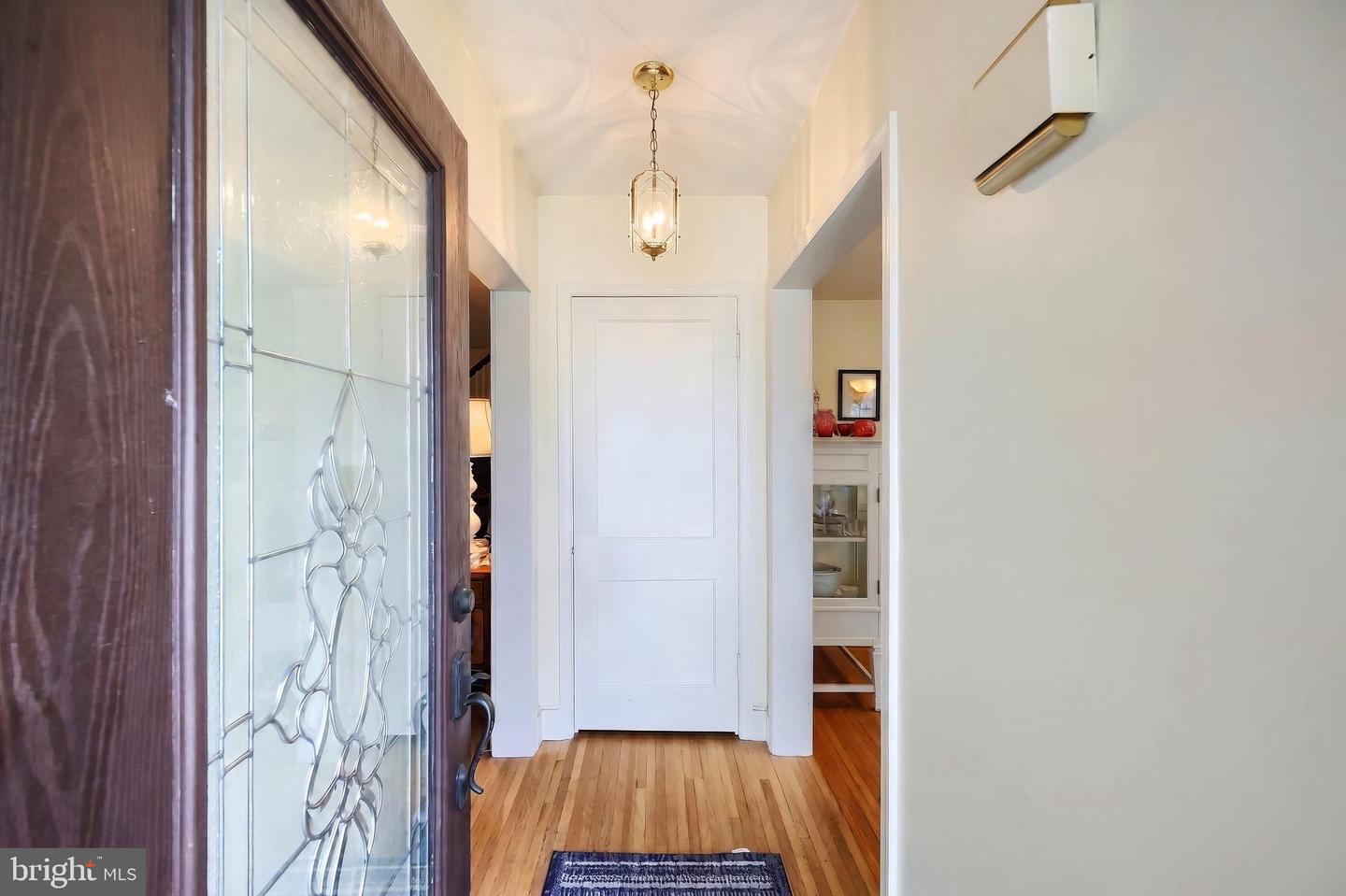272 Frederick St Property Photo 4