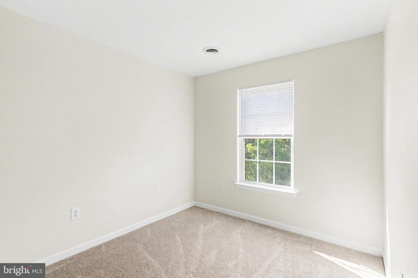 374 Cherry St #374 Property Photo 22