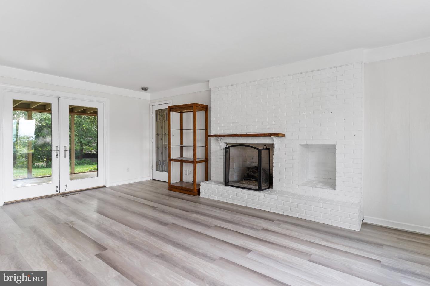 8 Holly Dr Property Photo 16