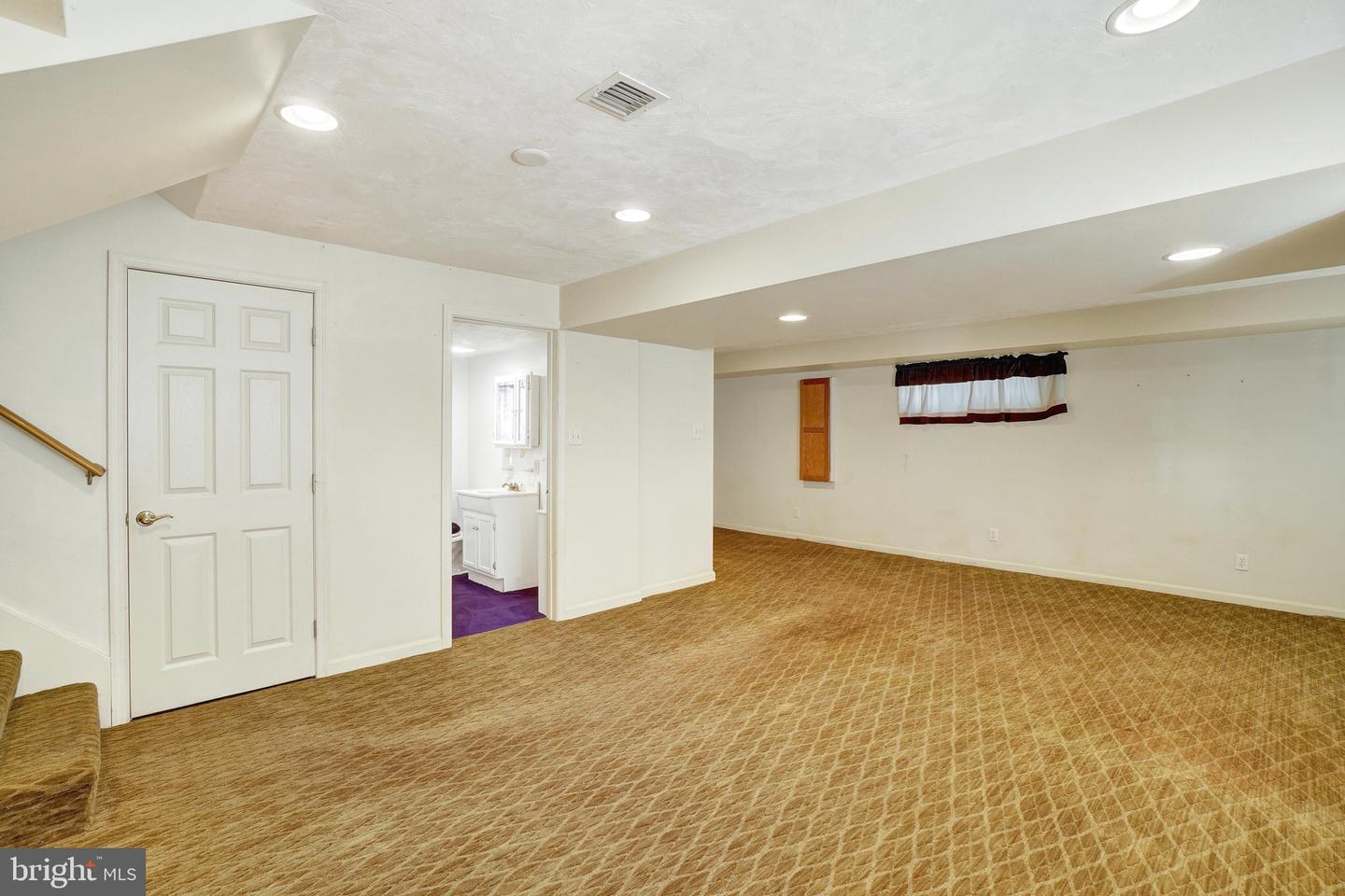 4174 Wilshire Dr Property Photo 22