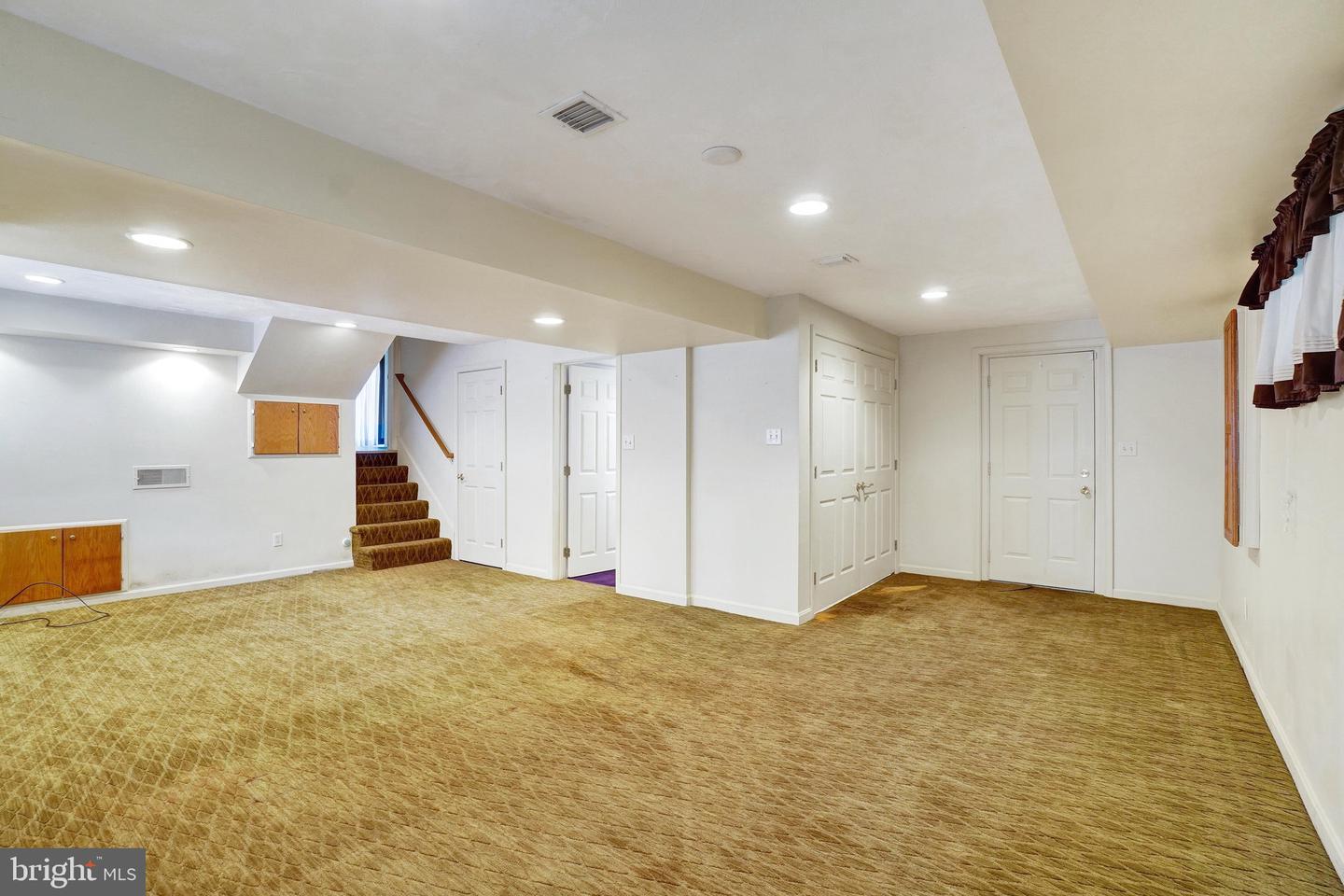 4174 Wilshire Dr Property Photo 25
