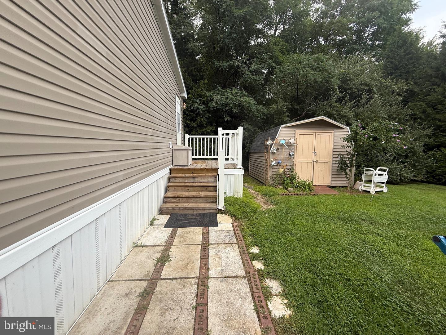 56 Cherokee Dr Property Photo 2