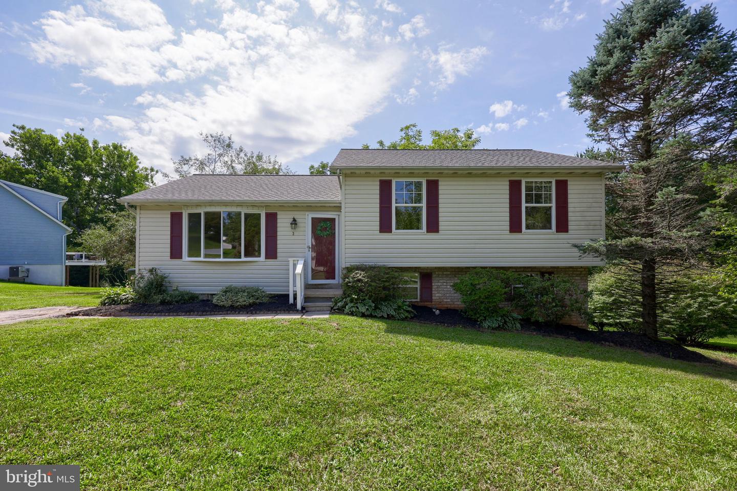 3 Gatewood Dr Property Photo 1