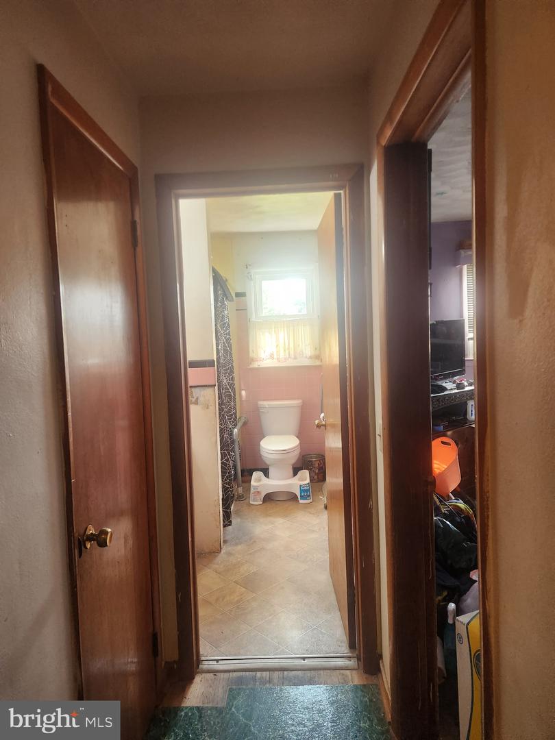 24 S Biesecker Rd Property Photo 5