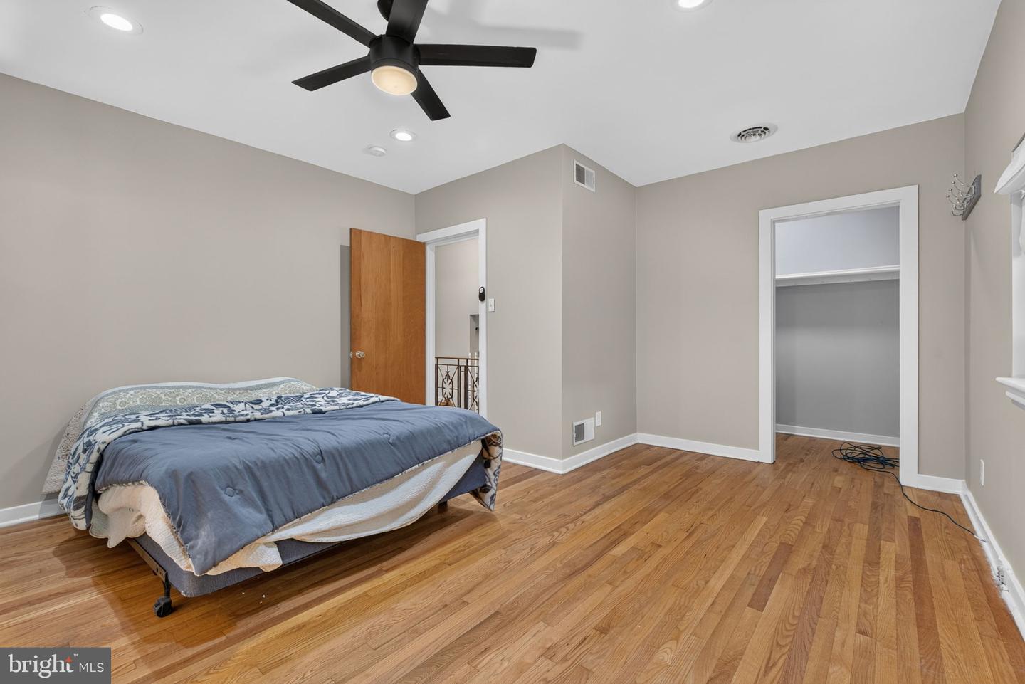 914 Somerset Ln Property Photo 21