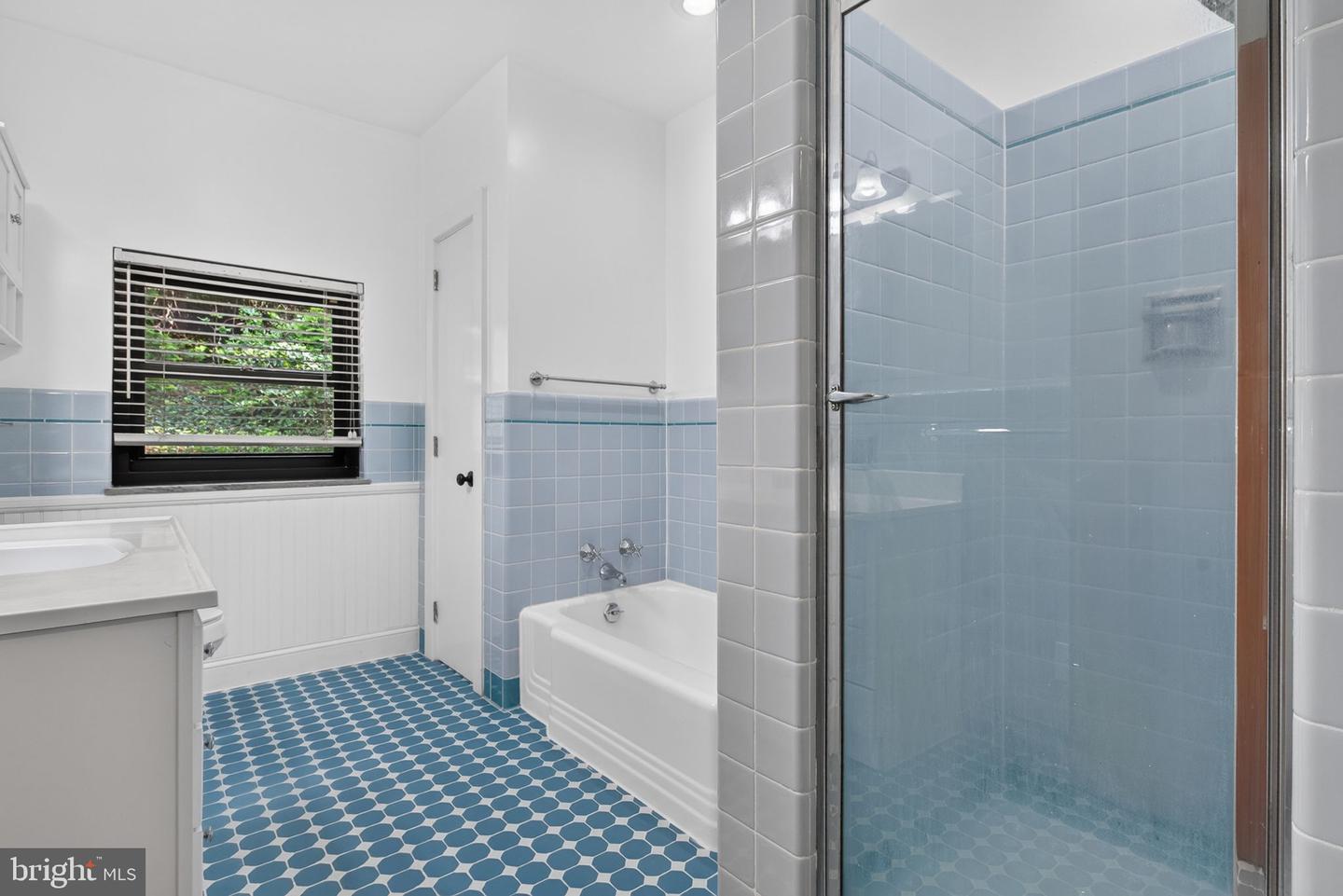 914 Somerset Ln Property Photo 26