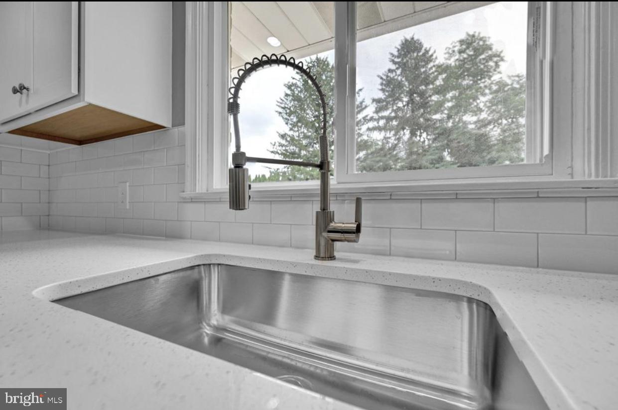 525 Mountain Rd Property Photo 35