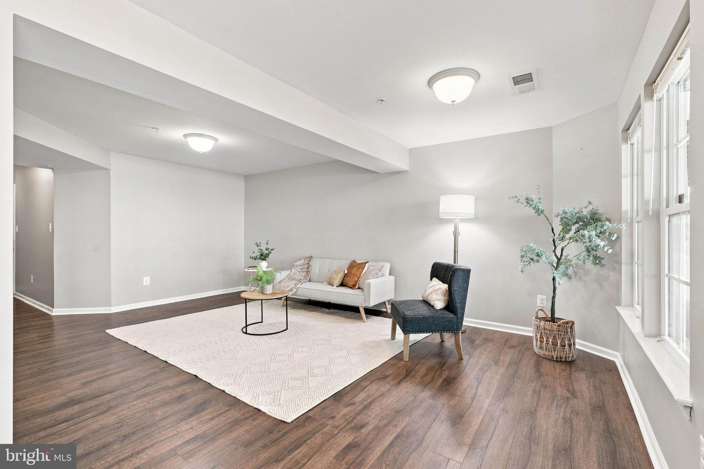 1281 Stonehaven Way Property Photo 10