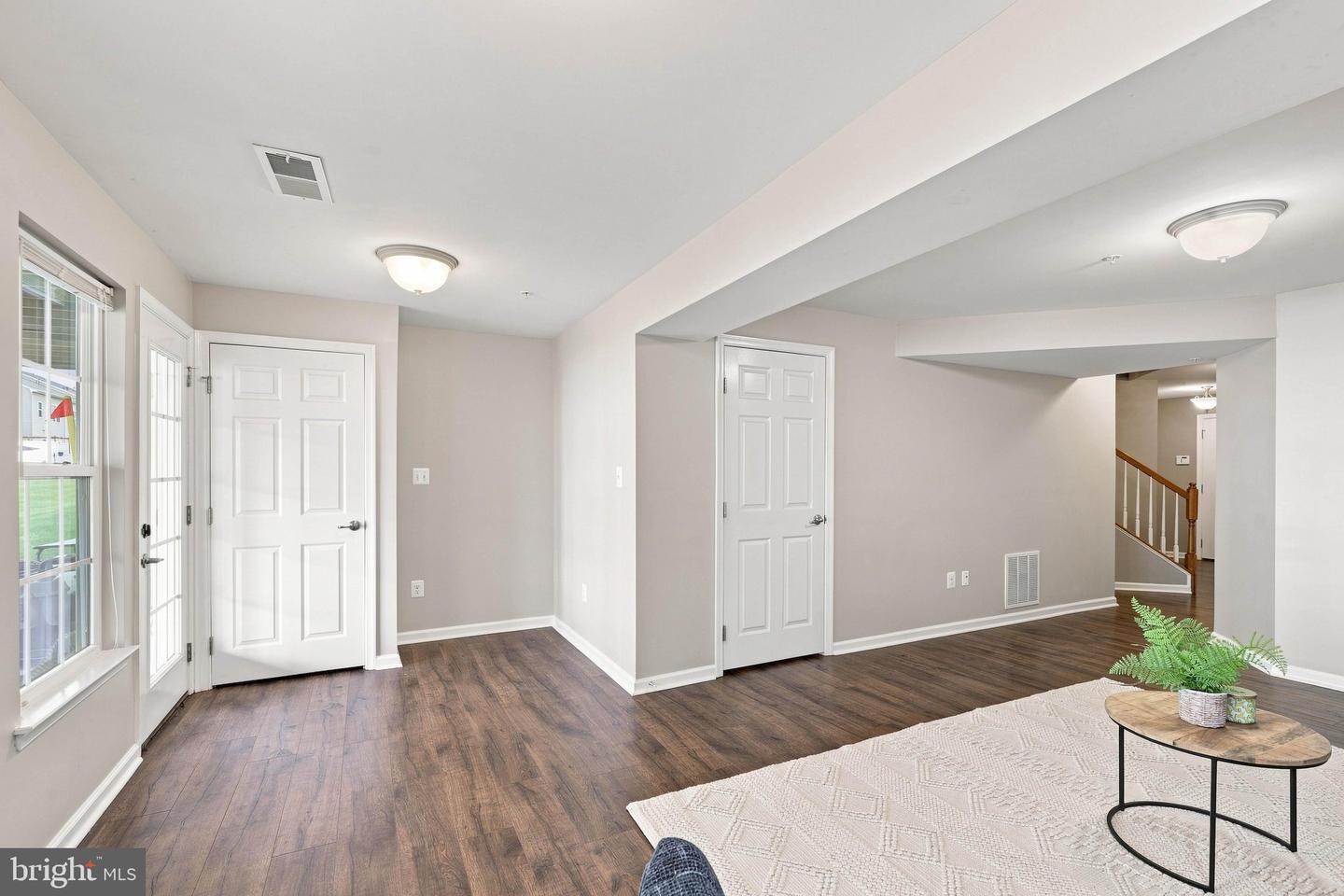 1281 Stonehaven Way Property Photo 12