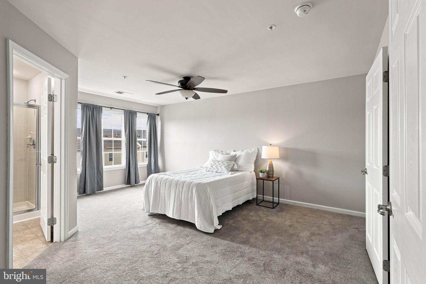 1281 Stonehaven Way Property Photo 33