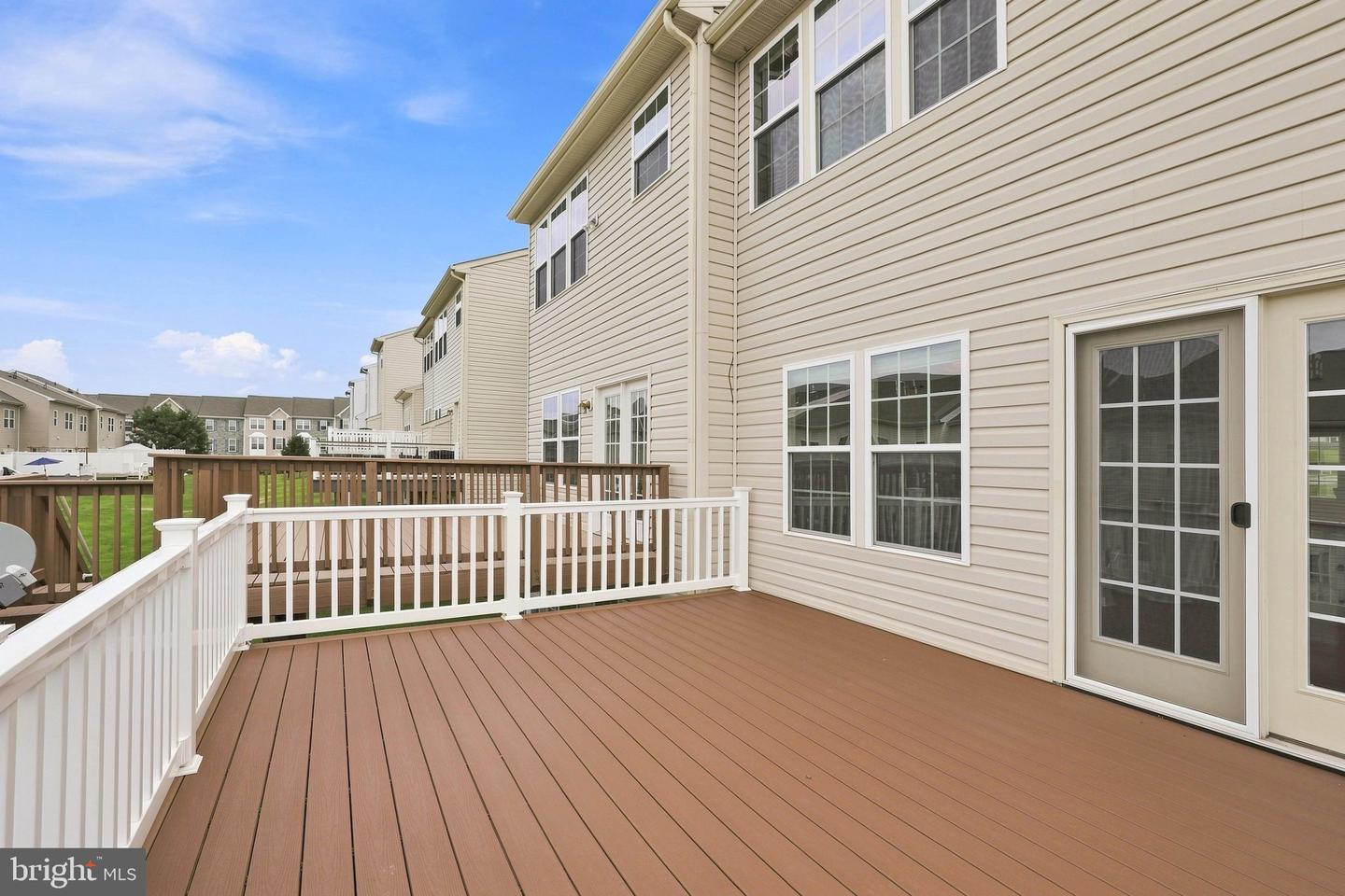1281 Stonehaven Way Property Photo 48