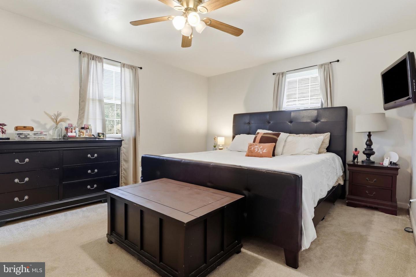 90 Steffie Dr Property Photo 26