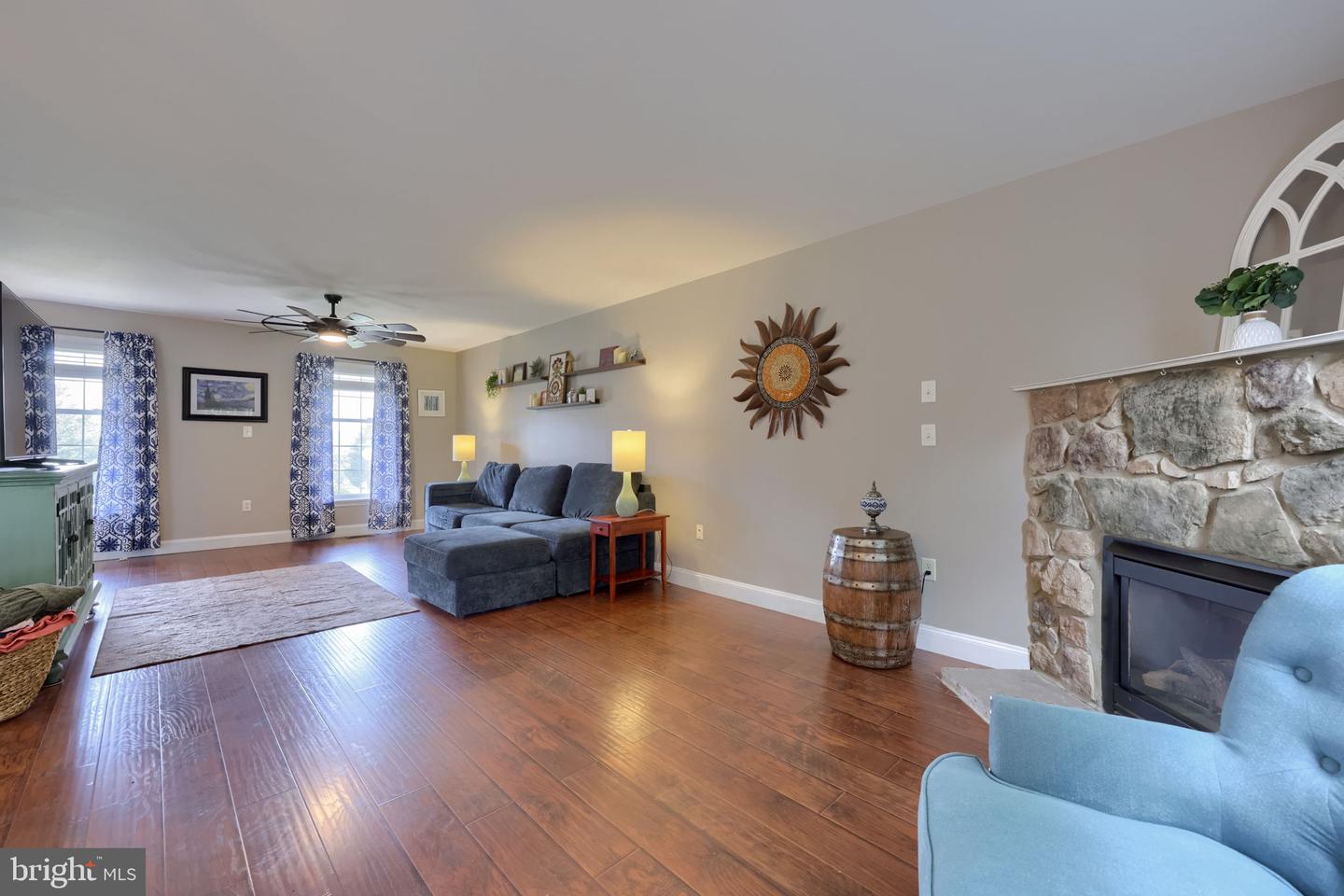 500 Silver Maple Ct Property Photo 21