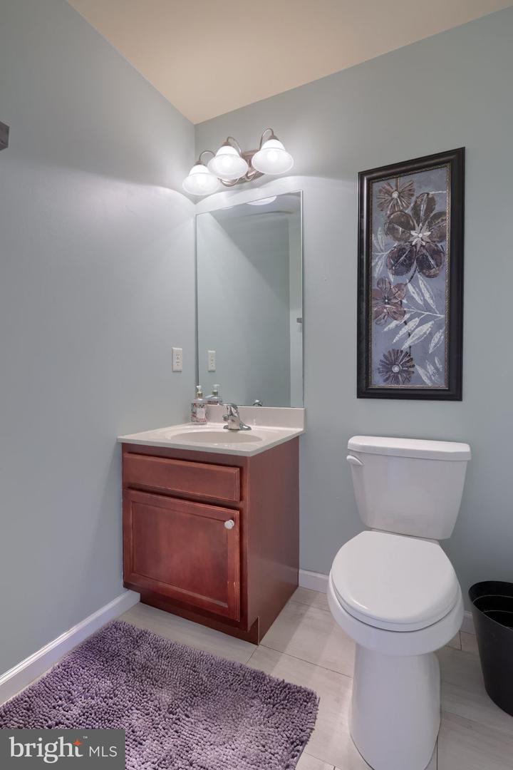 500 Silver Maple Ct Property Photo 33