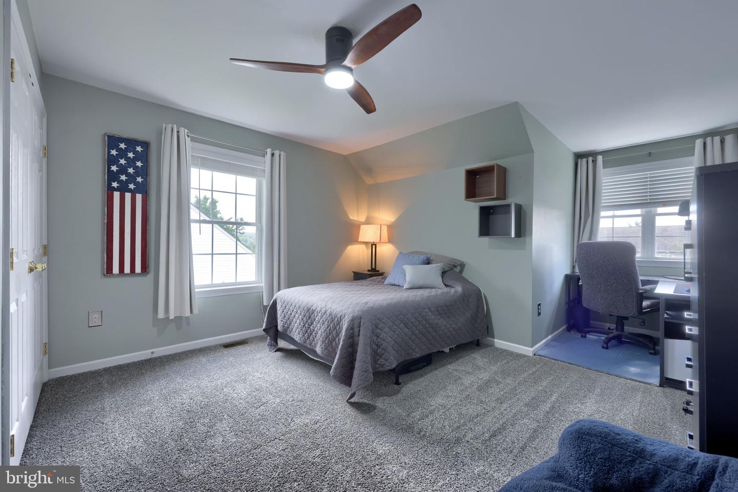 500 Silver Maple Ct Property Photo 34