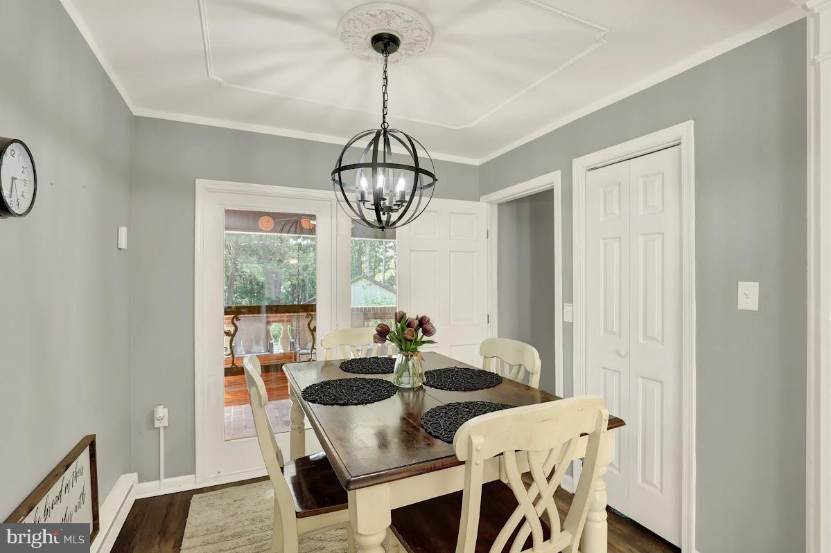 51 White Rd Property Photo 16