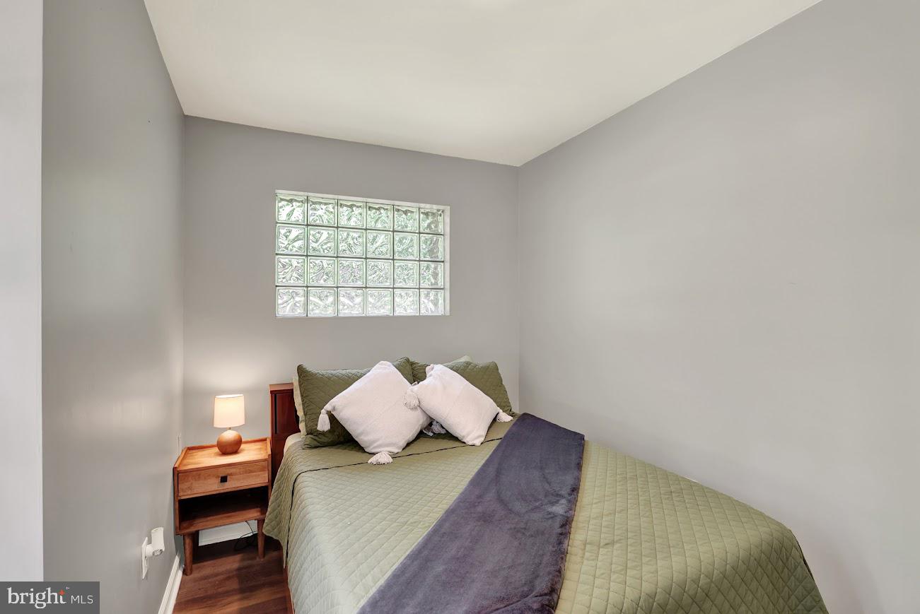 51 White Rd Property Photo 25