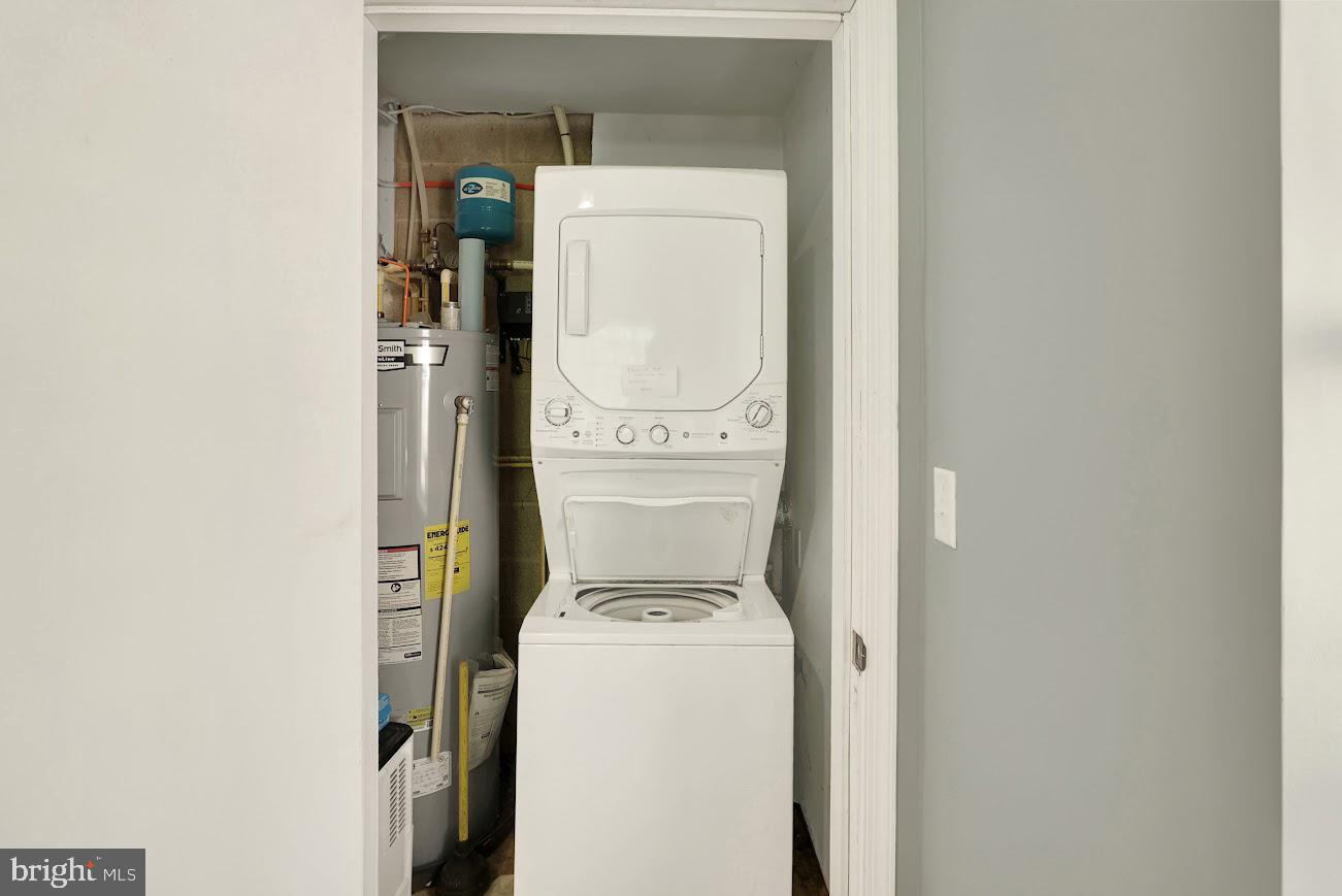 51 White Rd Property Photo 27