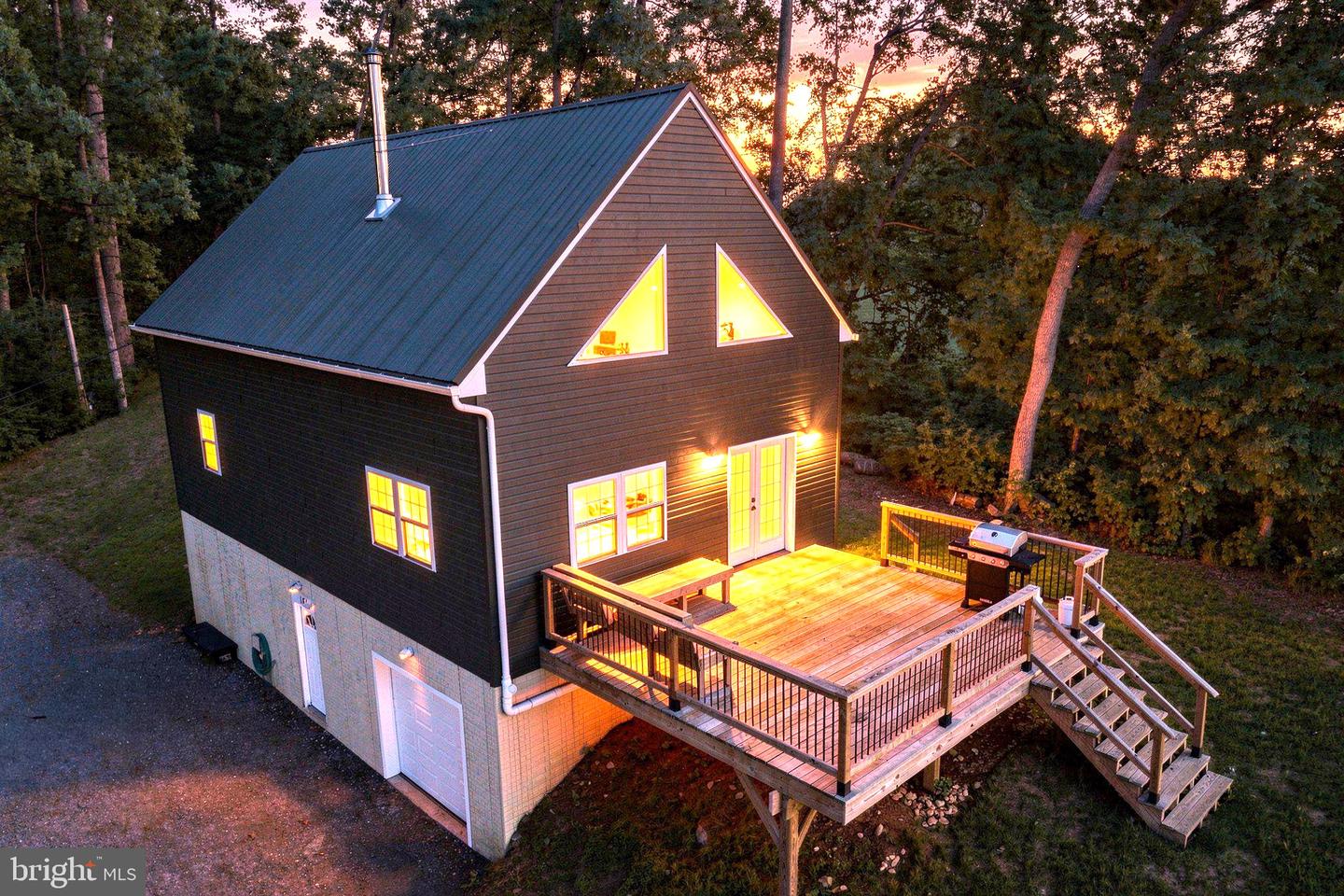 PAYK2110608 Property Photo 1
