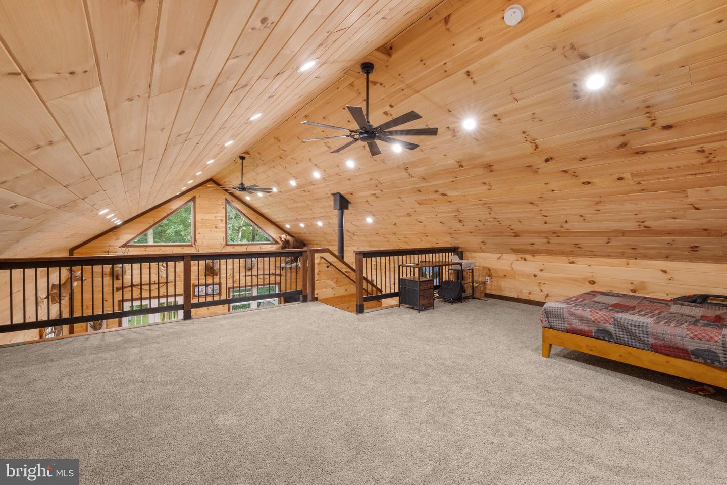 PAYK2110608 Property Photo 12