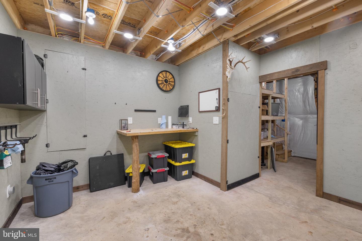 PAYK2110608 Property Photo 15