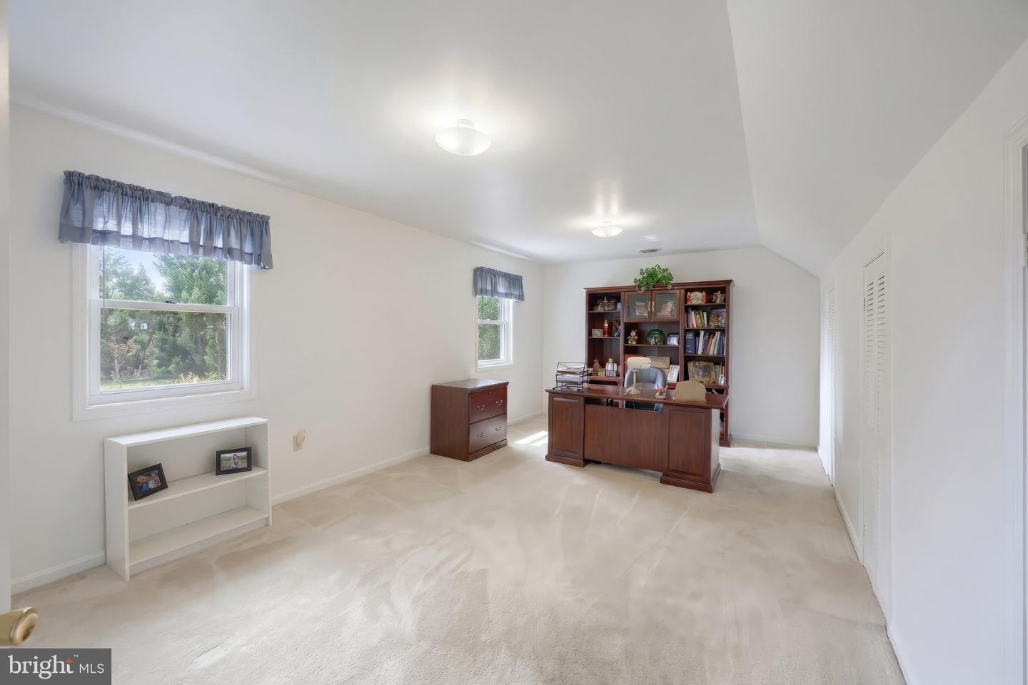 717 Ash Dr Property Photo 43