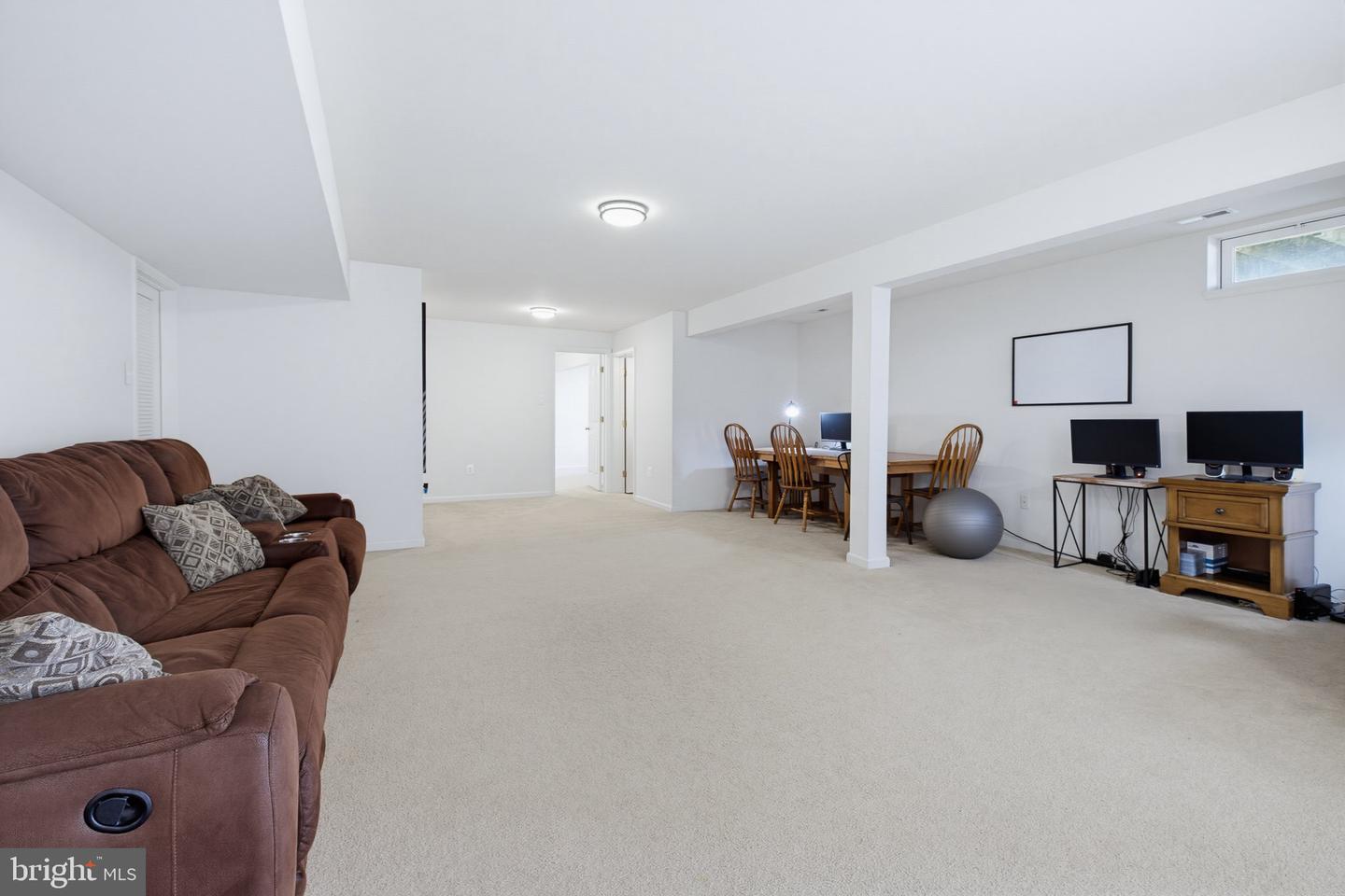 295 Palomino Dr Property Photo 47