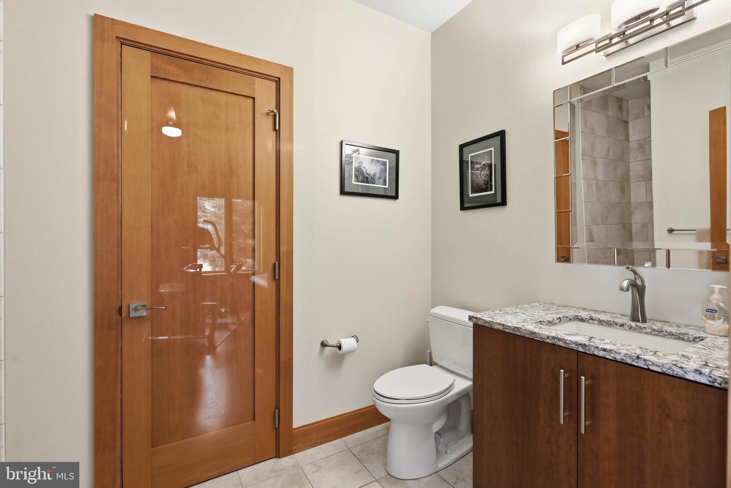 1885 Greenbriar Rd Property Photo 24
