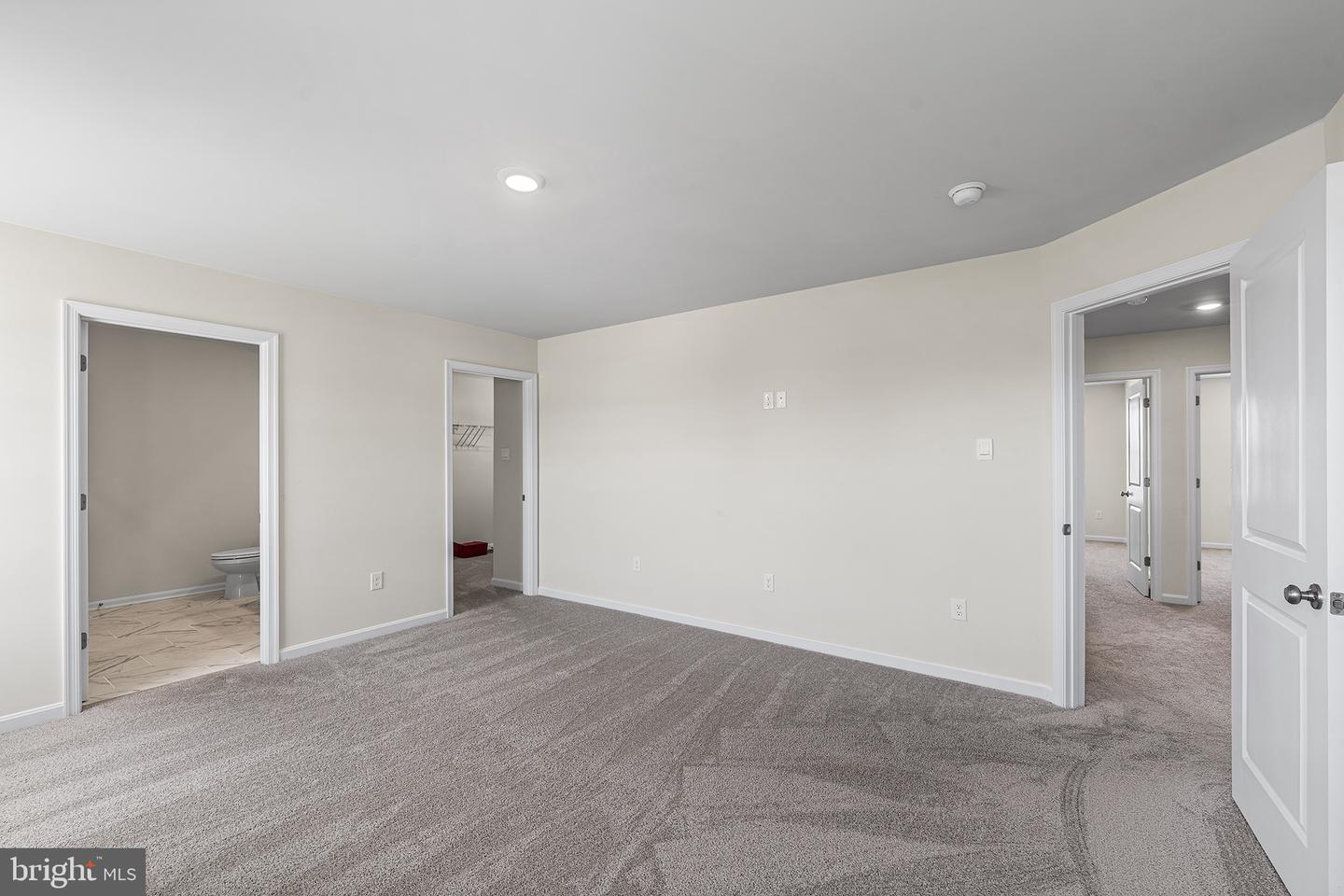 32 Eneface Crst Property Photo 11