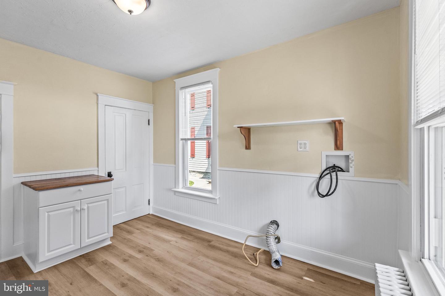 245 York St Property Photo 15