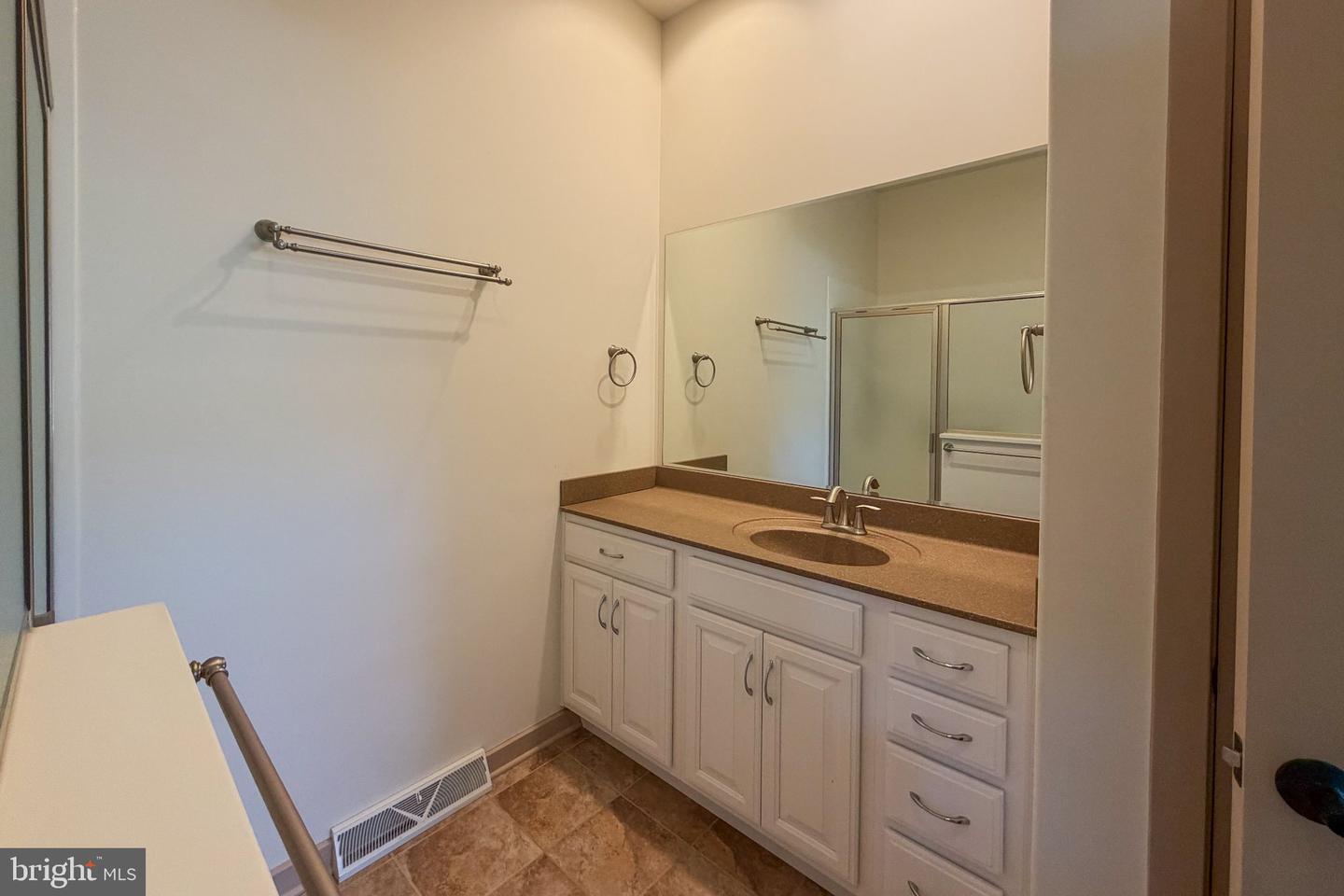 832 Heritage Hills Dr Property Photo 21