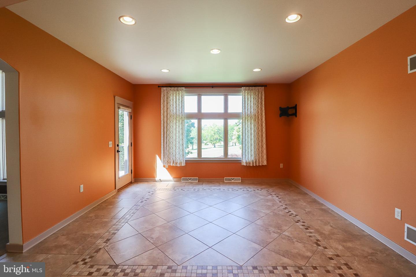 832 Heritage Hills Dr Property Photo 36