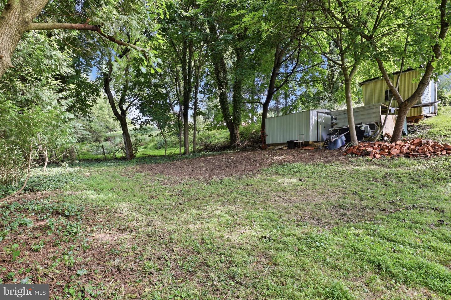 1 Pleasant Ave Property Photo 33