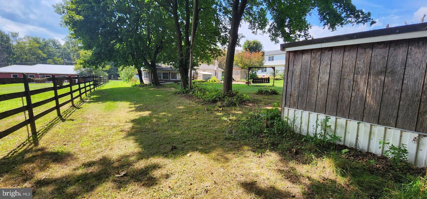 9 Clear Spring Rd Property Photo 19