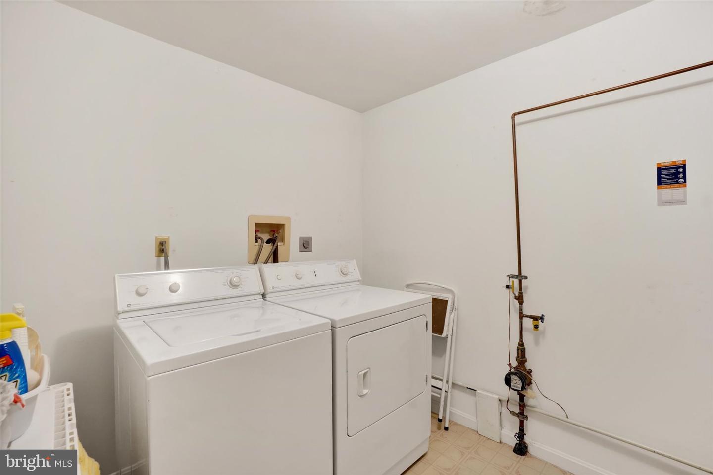 203 Pine Ct Property Photo 15
