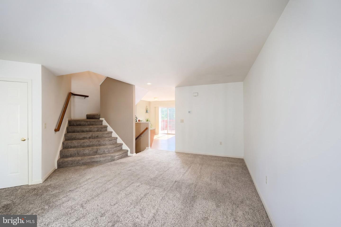 2720 Hunt Club Dr #4 Property Photo 15