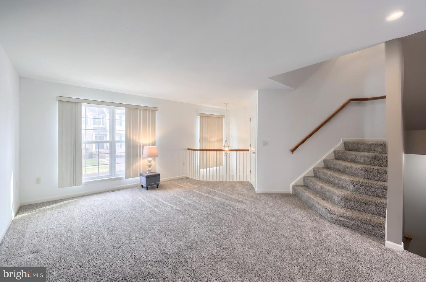 2720 Hunt Club Dr #4 Property Photo 16