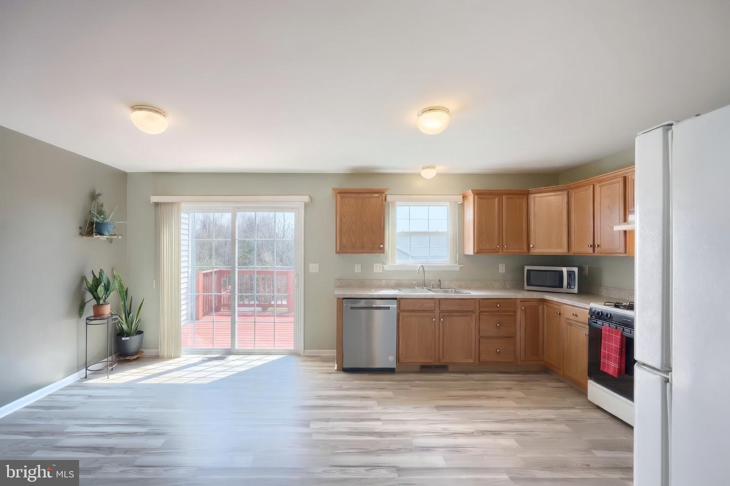2720 Hunt Club Dr #4 Property Photo 18