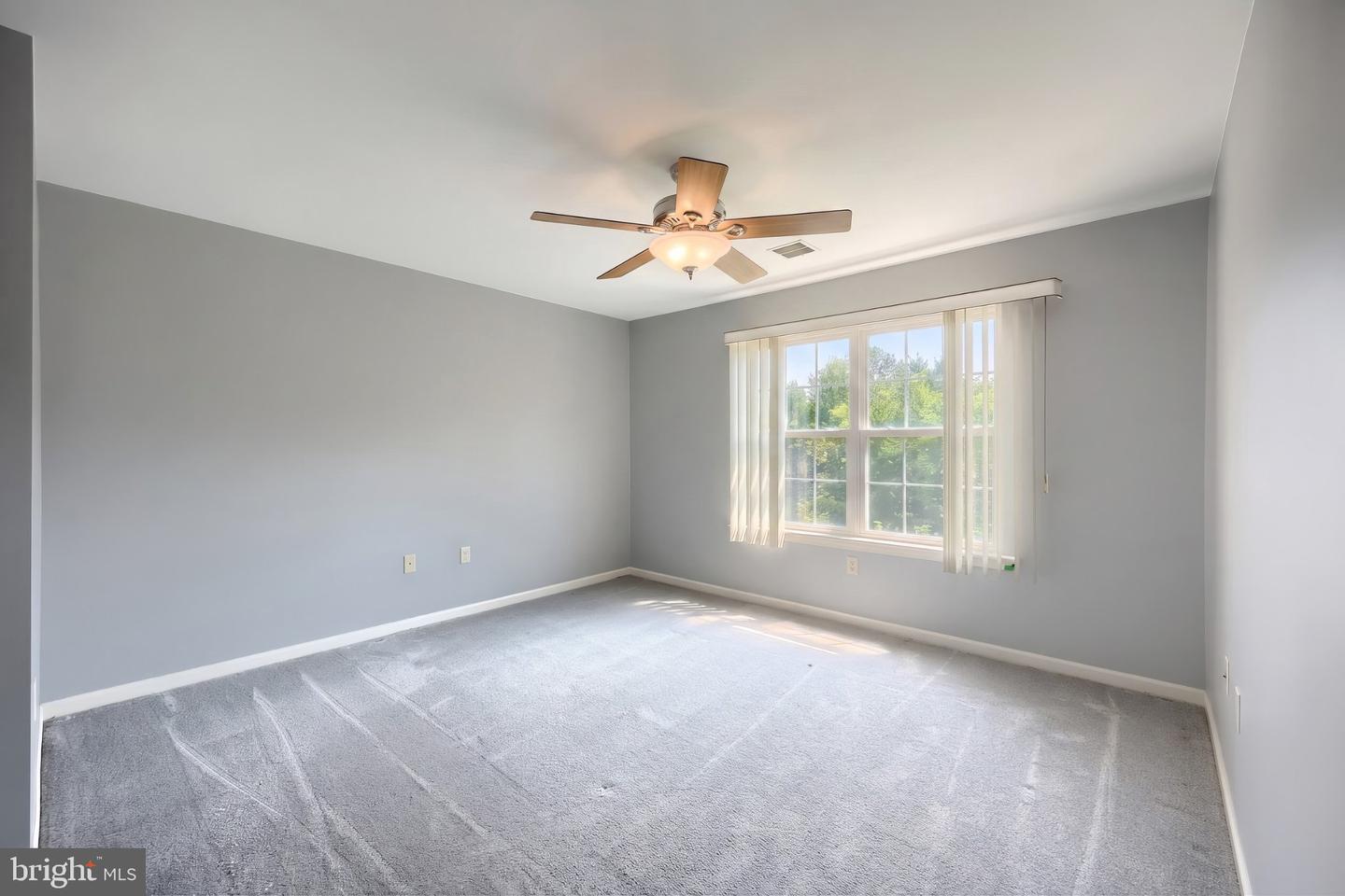 2720 Hunt Club Dr #4 Property Photo 28